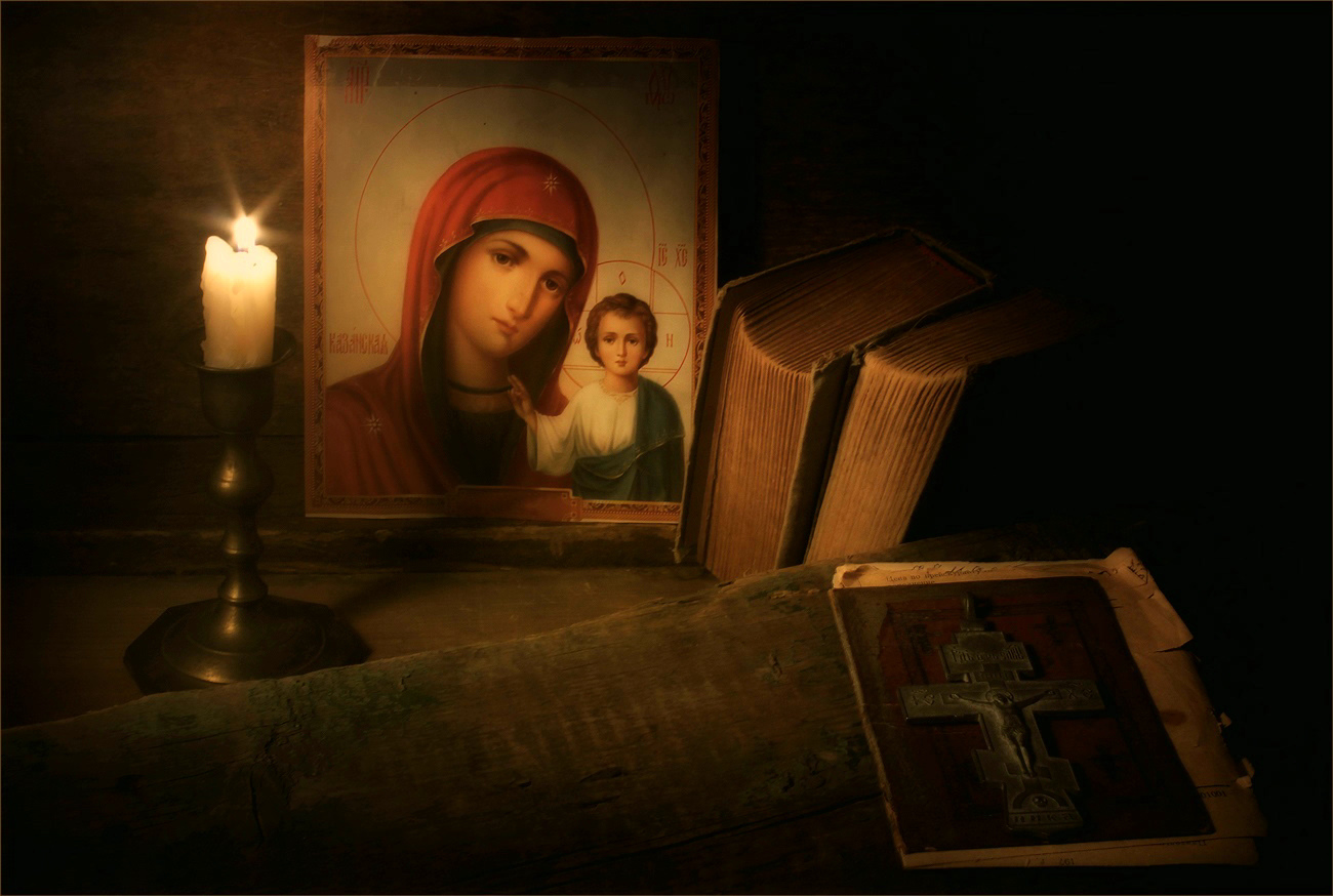 Икона Казанской Божьей матери свечка