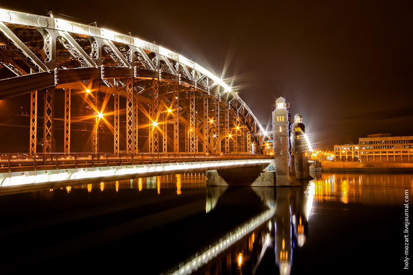 Ночные мосты Санкт-Петербурга
